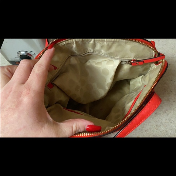 Red Kate Spade - Picture 2 of 3